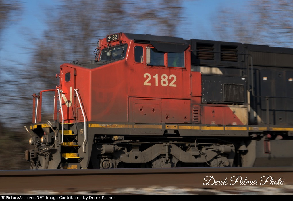 CN 2182 leads K677